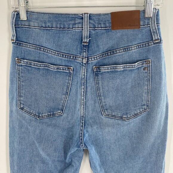 Madewell Womens High Rise Crop Boyjean Sz 23‎ Light Wash Distressed Raw Hem - Picture 8 of 12